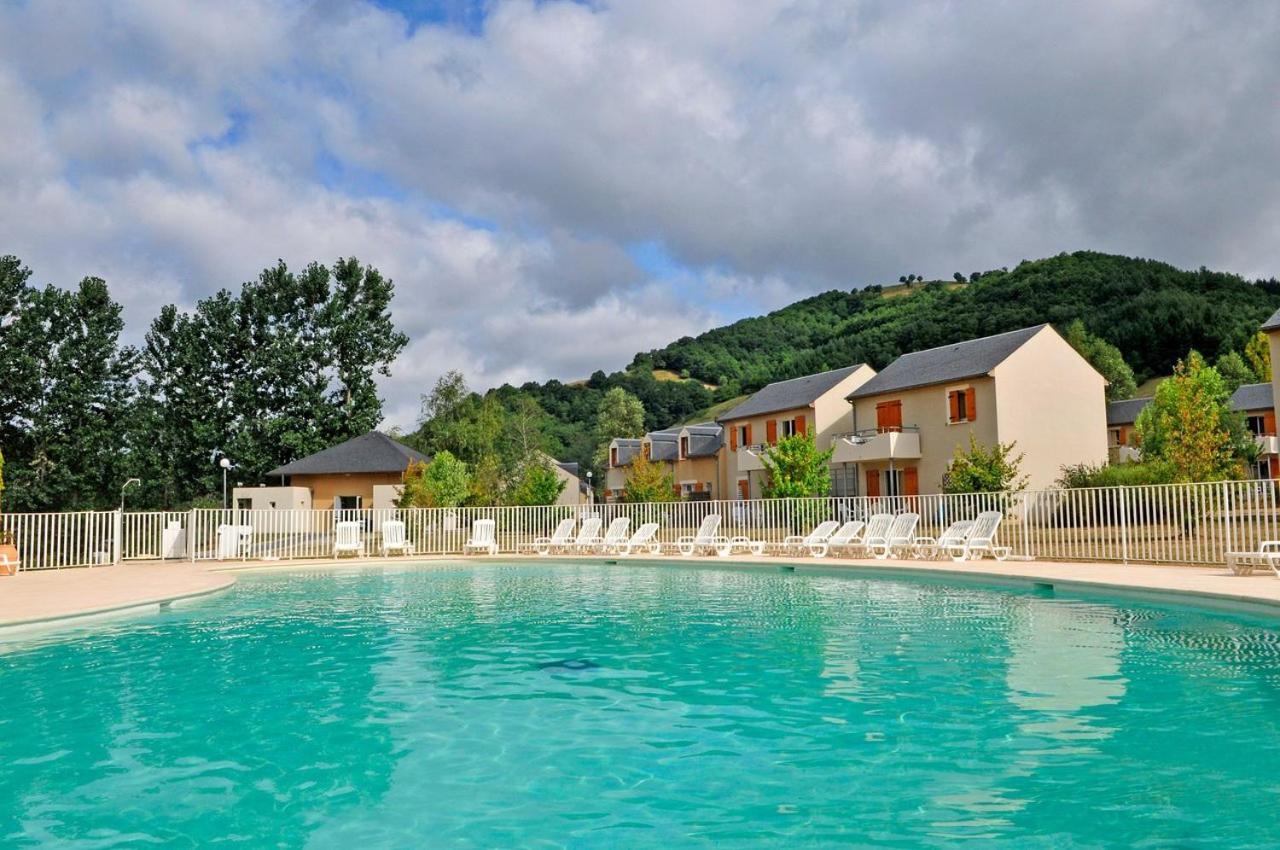 T3 La Savane Saint Geniez D'Olt 2 Piscines Chauffees Dans Une Charmante Residence De Vacances Exteriér fotografie