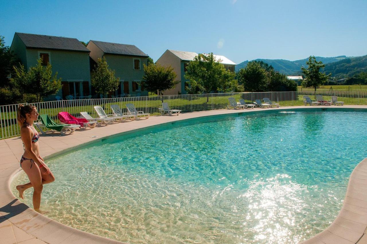 T3 La Savane Saint Geniez D'Olt 2 Piscines Chauffees Dans Une Charmante Residence De Vacances Exteriér fotografie